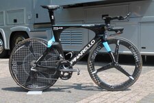 Chris Froome TT bike Tour de France 2015 - 1.jpg Chris Froome TT bike Tour de France 2015 - 1.jpg