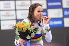 VAN-VLEUTEN-Annemiek021pp.jpg