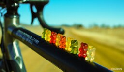Peter-Sagan-Haribo-gummy-bears.jpg Peter-Sagan-Haribo-gummy-bears.jpg