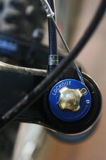 lever_down.jpg lever_down.jpg