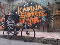 kinesis_streetart_highhero.jpg