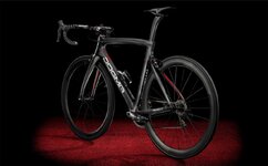 jaguar-and-pinarellos-new-dogma-f8-bike-revealed-video_1.jpg