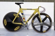 162554718.jpg 162554718.jpg